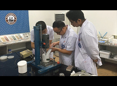 【视频】爱迪生涂料指导宜春加盟